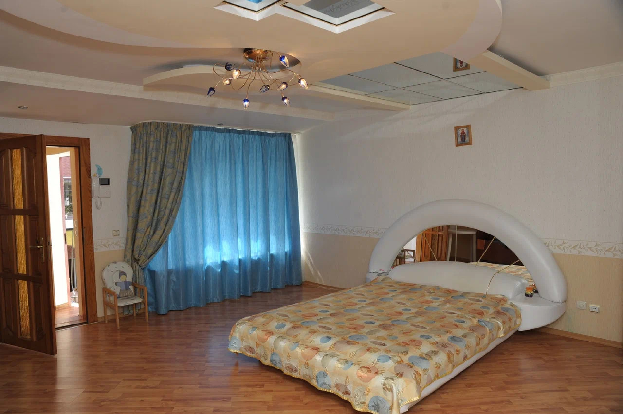 Зазеркалье - балкон