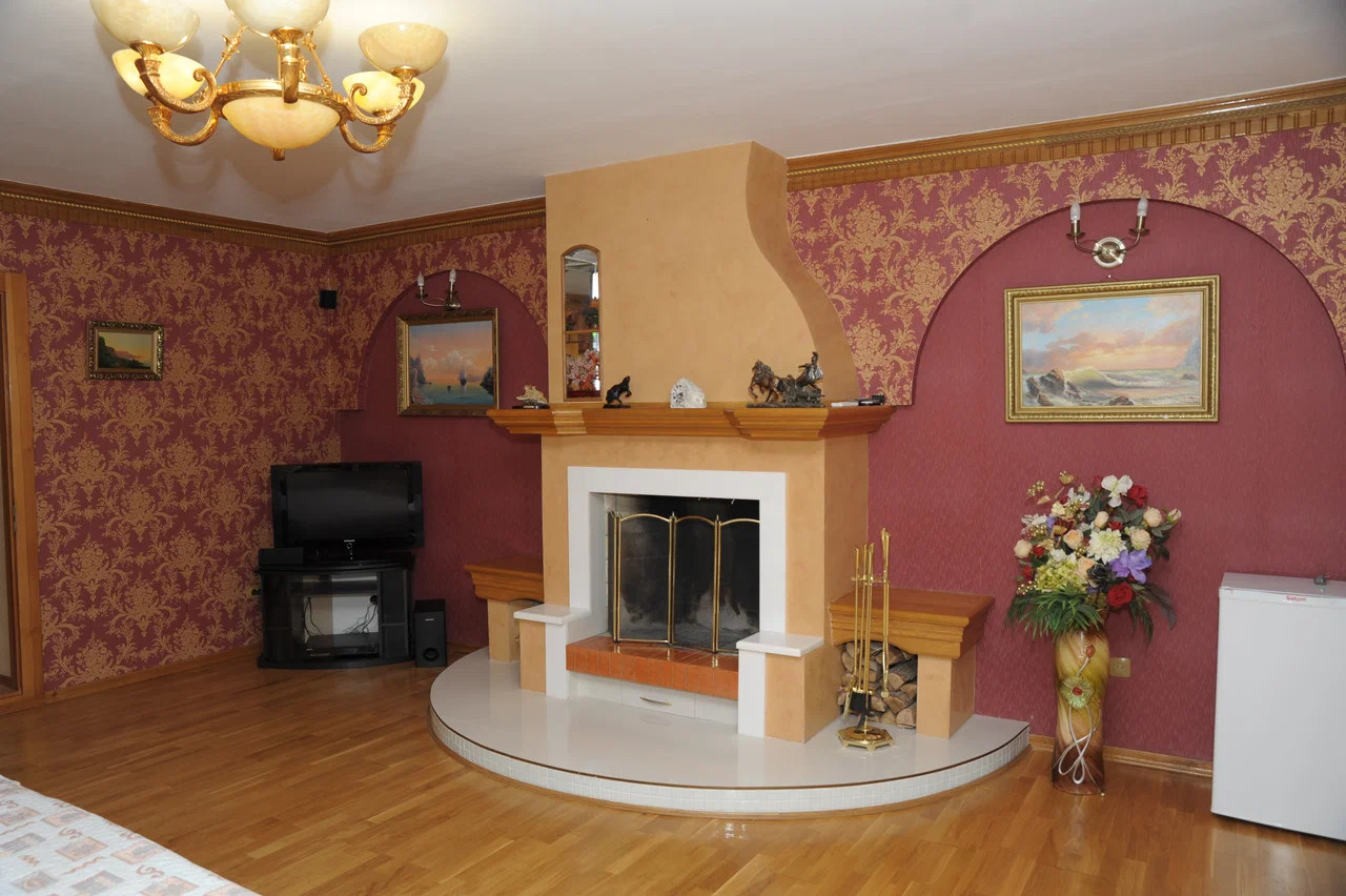 Каминный номер - вечерний вид