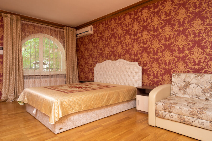 Каминный номер - вид из номера