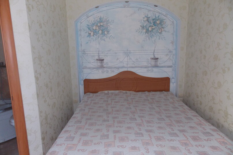 Лимонный номер - телевизор